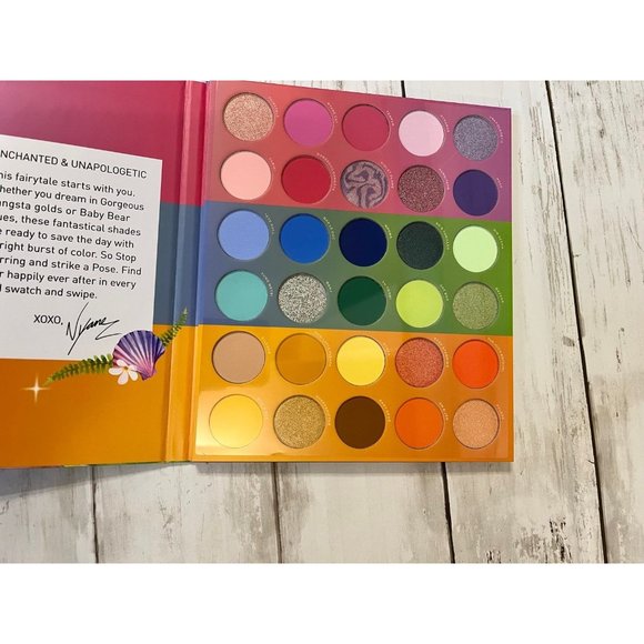 Morphe Fierce Fairytale Eyeshadow Palette Artistry Pallette - Picture 3 of 8